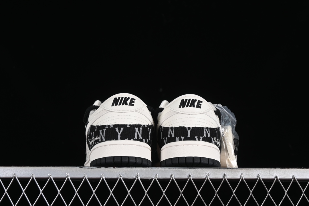 Nike Dunk Shoes